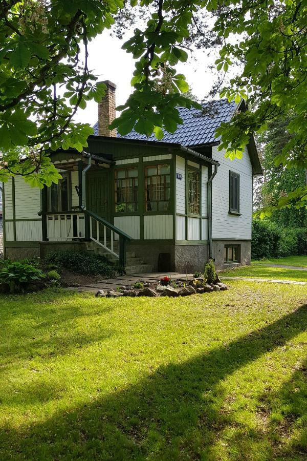 Villa Mini-House With Garden In Jūrkalne Extérieur photo